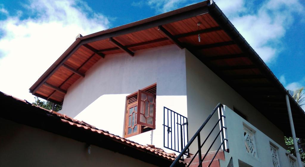 Ameena Homestay Tangalle Εξωτερικό φωτογραφία